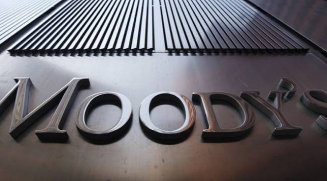 Moody's'ten Türkiye'ye devalüasyon uyarısı
