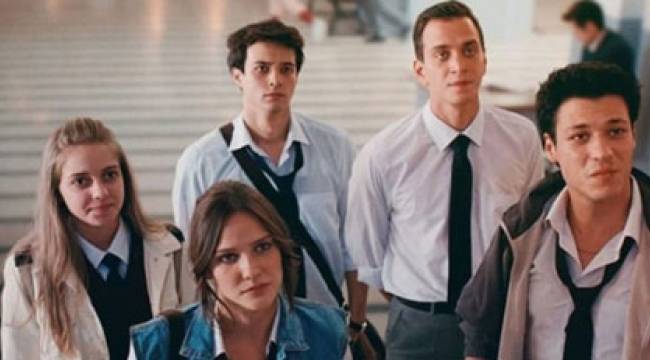 Netflix'in Türk dizisinde koronavirüs paniği