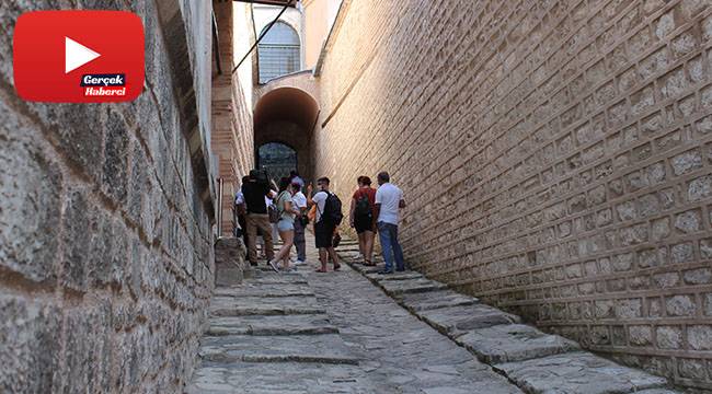 Padişahların gizli yolu Topkapı Sarayı'nda ziyaretçilerini bekliyor