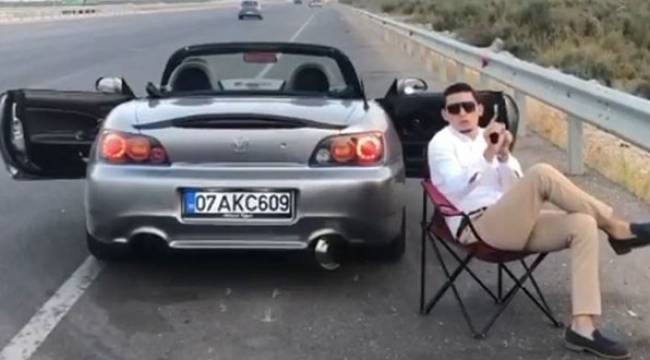Sosyal medyada tepki çeken silahlı magandaya bin 294 TL ceza