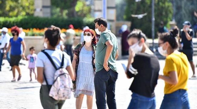 Türkiye genelinde konutlar dışında her yerde maske takmak zorunlu oldu