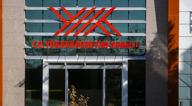 YÖK'ten Covid-19 hastası ve karantinada olan üniversite öğrencilerine kayıt hakkı