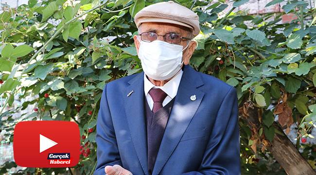 91 yaşındaki Bekir öğretmen koronayı yendi