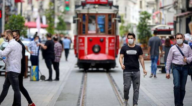 Bilim Kurulu Üyesi Akın: İstanbul, Anadolu’ya yaydığı virüsü topluyor