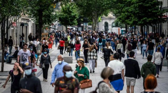 DSÖ'den Avrupa'ya koronavirüs uyarısı: Tedbirler gevşetilirse ocak ayında ölüm oranları 5 kat artabilir