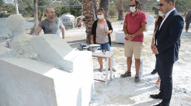 KUŞADASI’NDA TAŞ ANTİK KENTTE YENİDEN HAYAT BULUYOR