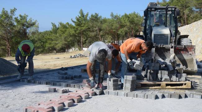 KUŞADASI'NIN YENİ ASRİ MEZARLIĞI YENİLENİYOR