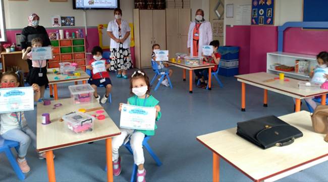 MEB 81 ile yüz yüze ve uzaktan eğitimde aşamalı geçiş planına ilişkin yazı gönderdi