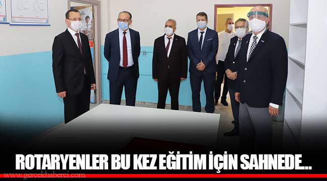 ​​​​​​​ROTARYENLER BU KEZ EĞİTİM İÇİN SAHNEDE…
