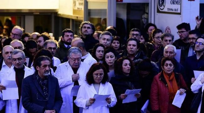 Türk Tabipleri Birliği ve Türkiye Psikiyatri Derneği uyardı: Tükenen sağlık çalışanları topluca istifa ediyor, intihar oranları artıyor