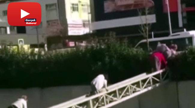Basın ekspresten yolun karşısına böyle geçtiler