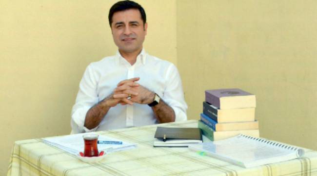 Demirtaş'tan 45 soruya 45 yanıt: Demokratik siyaset, şiddetin alternatifi ve panzehiridir