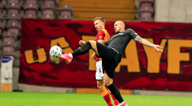 Galatasaray üstünlüğünü koruyamadı: 1-0 öne geçtiği maçta, Kayserispor ile berabere kaldı