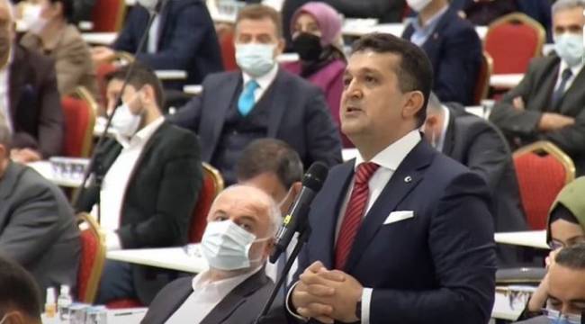 İmamoğlu'ndan "Ekrem Bey oraya hiç gitmemiştir" diyen AK Parti'li Tuncer'e: Oranın kütüphanesini ben yaptım, gidip bakabilirsin