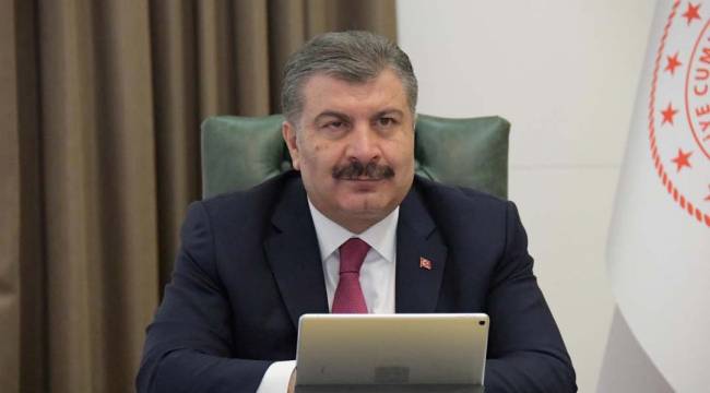 Sağlık Bakanı Koca: Salgınla mücadelede bir fedakârlık sınavındayız