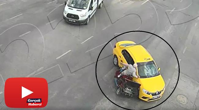 Taksicinin gayreti yaşlı adamla kazayı engelleyemedi