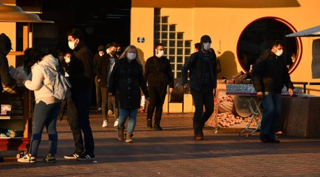 Türkiye'de koronavirüsten 88 can kaybı daha: Ağır hasta sayısı artıyor