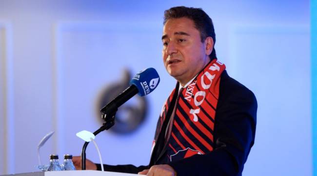 Babacan: Biz Kürt sorununun var olduğunu kabul ediyoruz