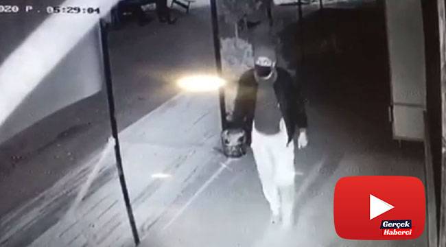 Büfenin malzemelerini kendi mallarıymış gibi alıp gittiler