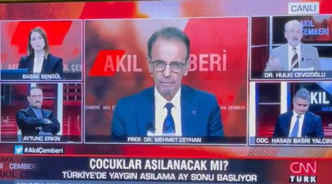 Canlı yayında fenalaşan Prof. Dr. Mehmet Ceyhan, hastaneye kaldırıldı