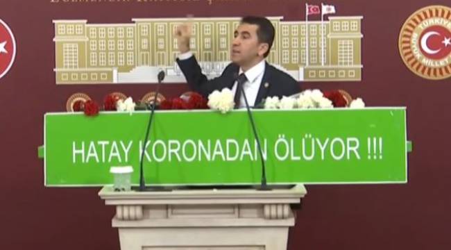 CHP&#039;li Topal, basın açıklamasını tabut ile yaptı: &quot;Hatay Korona&#039;dan ölüyor&quot;