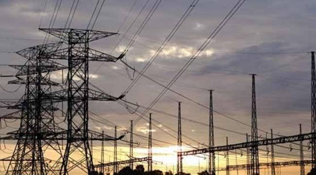 Elektrik dağıtım şirketlerinin vatandaştan alacağı ekstra ödeme kararı iptal edildi – EMO: “Karar olumlu fakat yeterli değil”