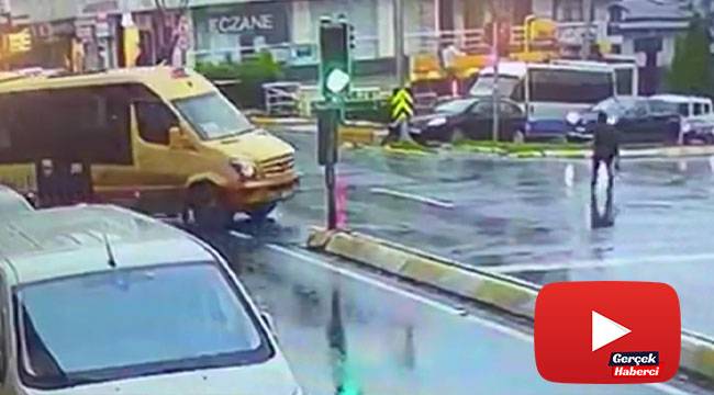 Kadının kulağının koptuğu minibüs dehşeti kamerada
