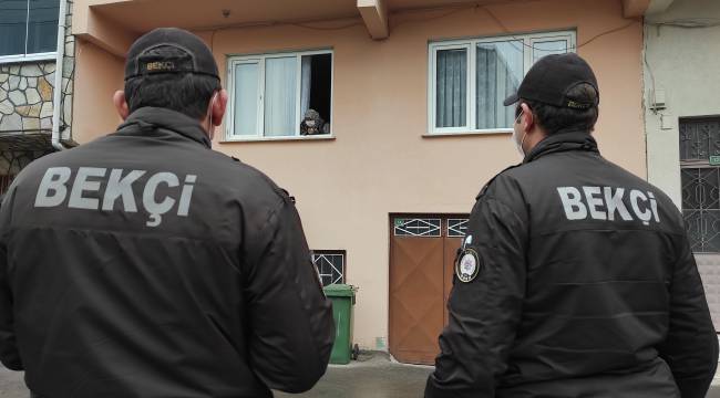 Korona virüs dedektifleri...Çat kapı dolaşıp karantina kaçaklarını aradılar