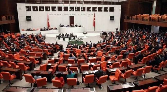 Meclis'te AK Parti ve HDP'li vekiller arasında 'kadına şiddet ve soyadı' tartışması