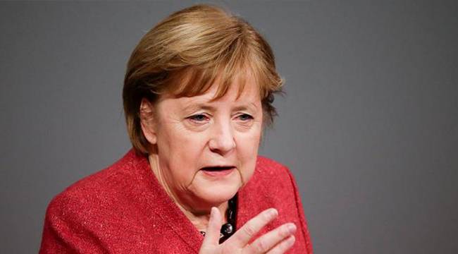 Merkel: Dünyada güç dengeleri değişiyor