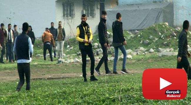 Polisin sirenini duyup çil yavrusu gibi dağıldılar