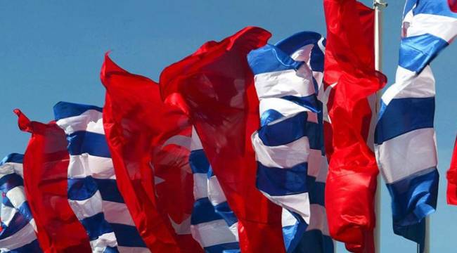 Rodos'ta iki kişi "Türkiye adına casusluk yapma" suçlamasıyla gözaltına alındı