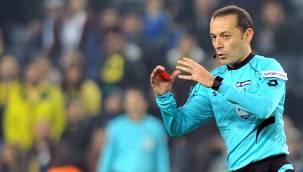 Beşiktaş - Galatasaray derbisini Cüneyt Çakır yönetecek