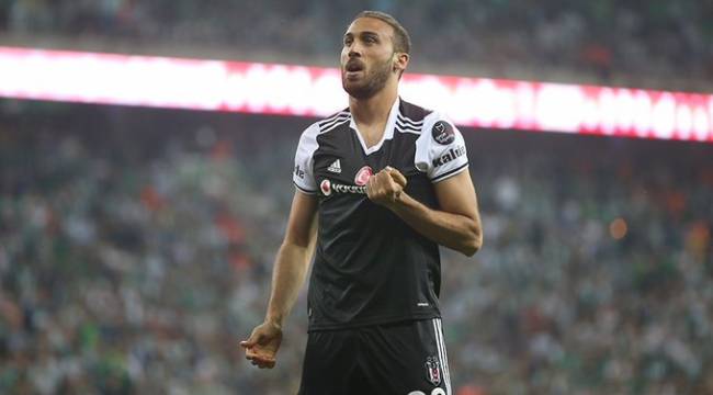 Cenk Tosun, yeniden Beşiktaş'ta