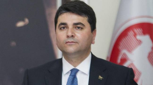 Demokrat parti lideri Gültekin Uysal'dan başörtüsü çıkışı geldi! Uysal'dan Erdoğan ve Fikri Sağlar'a yaylım ateşi!