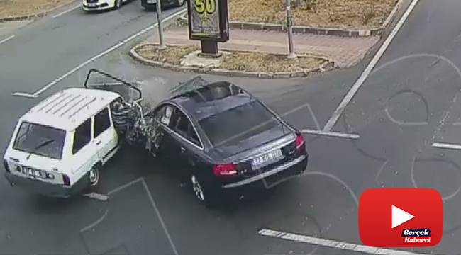 Emniyet kemeri takmayın kadın, otomobilden böyle fırladı