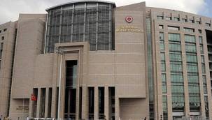 Kabe fotoğrafını yere seren şüphelilerden 2'si tutuklandı