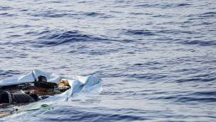 Libya açıklarında göçmenleri taşıyan tekne battı: 43 ölü