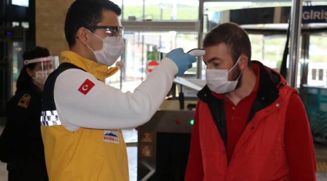 Türkiye'de son 24 saatte 11 bin 180 vaka tespit edildi, 202 kişi hayatını kaybetti