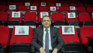 BEŞ KADIN OYUNU BEŞ KADIN SORUNU BEŞ KADIN DURUŞU