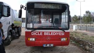 İstanbul Büyükşehir Belediyesi’nden Dicle Belediyesi’ne otobüs hediyesi