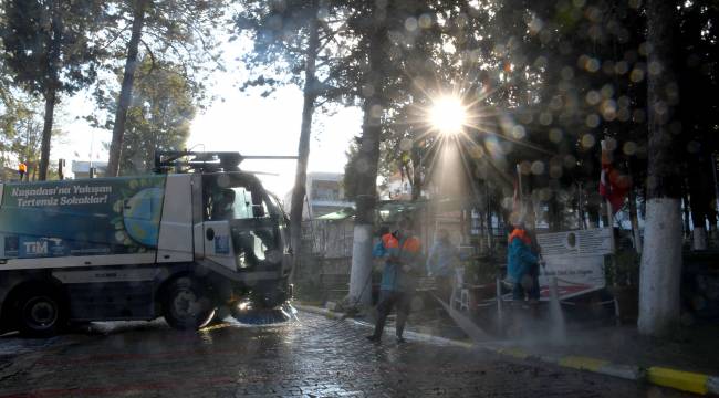 KUŞADASI’NDAKİ MEZARLIKLARDA HUMMALI ÇALIŞMA