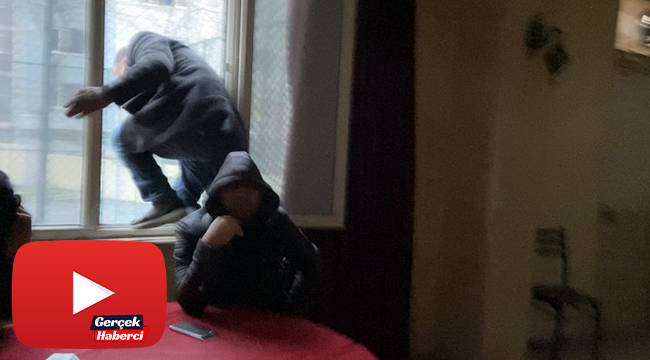 Okey masasında yakalandı, camdan atlayarak kaçtı