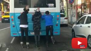 Patenli 3 gencin otobüs arkasında tehlikeli yolculuğu kamerada