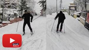 Şehir merkezini kayak pistine çevirdi