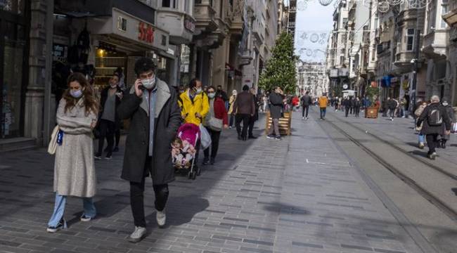 Son 24 saatte 7 bin 706 koronavirüs vakası tespit edildi