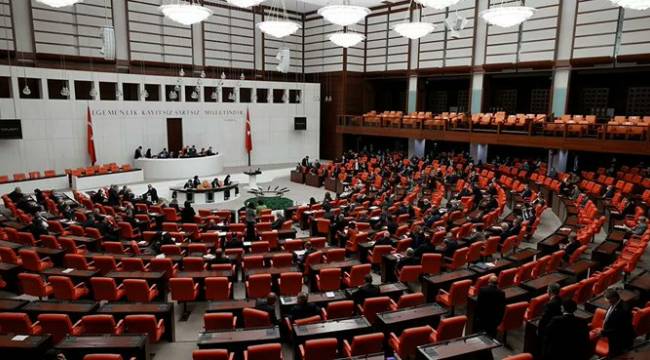 AK Parti'den 12 maddelik torba teklif
