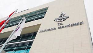 Anayasa Mahkemesi'nden 4 siyasi partiye suç duyurusu