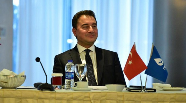 Babacan: Erdoğan'ın konuşma metninde İstanbul Sözleşmesi konusu vardı ama kürsüde okumaktan vazgeçti