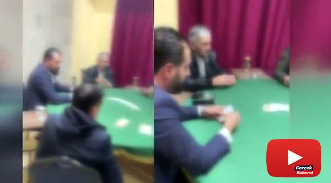 Baskın yapan kişinin polis olduğunu anlamayıp kumara devam ettiler